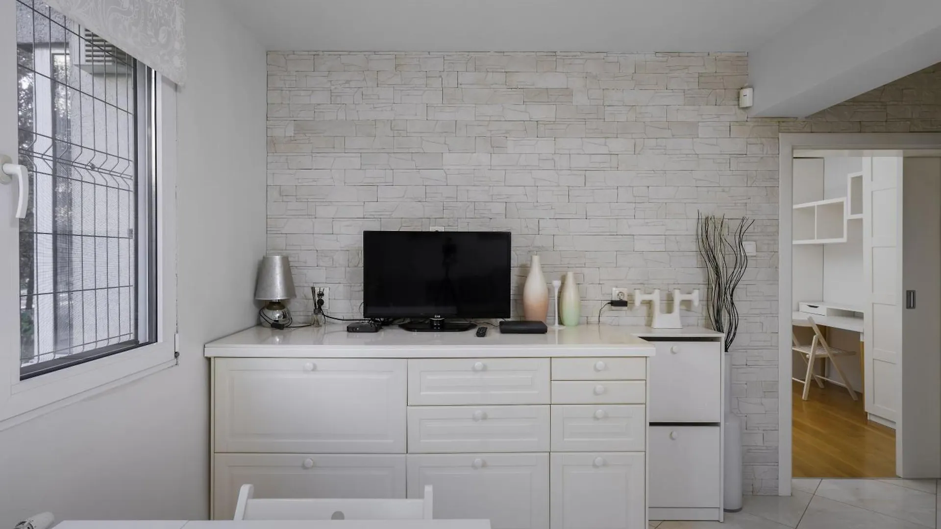 Bright & Cozy 1Bd Apartment Close To South Park By Flat Mаnager 소피아 0*,  불가리아